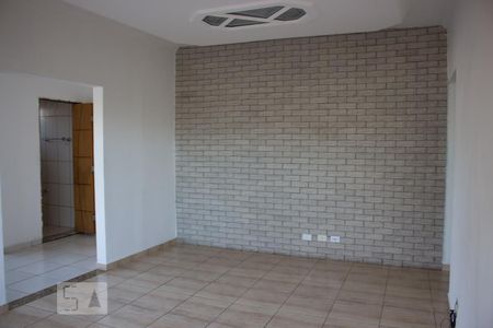 Sala de casa para alugar com 3 quartos, 200m² em Vila Progresso (zona Leste), São Paulo