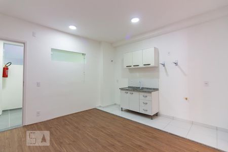 Sala de apartamento para alugar com 1 quarto, 30m² em Presidente Altino, Osasco