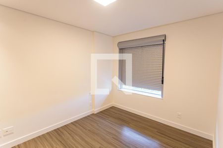 Suíte de apartamento para alugar com 3 quartos, 85m² em Funcionários, Belo Horizonte