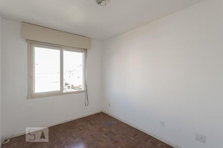 Quarto de apartamento para alugar com 1 quarto, 60m² em Jardim Leopoldina, Porto Alegre