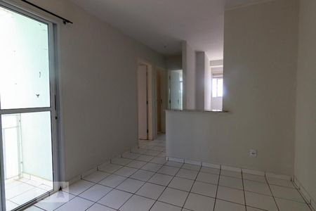 Sala de apartamento para alugar com 2 quartos, 50m² em Jardim Itatiaia, Campinas