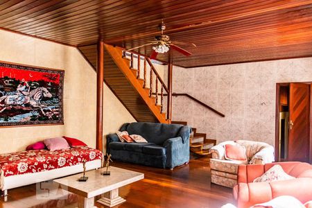 Sala 2 de casa à venda com 4 quartos, 600m² em Rio Branco, Belo Horizonte