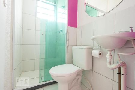 Apartamento para alugar com 48m², 2 quartos e 1 vaga Apartamento para alugar com 48m², 2 quartos e 1 vagaDetalhe do Banheiro