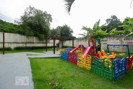 Apartamento para alugar com 48m², 2 quartos e 1 vaga Apartamento para alugar com 48m², 2 quartos e 1 vagaÁrea comum - Playground