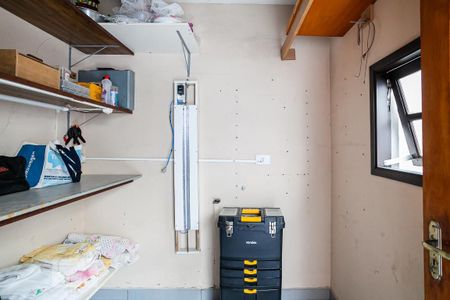 Casa à venda com 197m², 3 quartos e 4 vagas Casa à venda com 197m², 3 quartos e 4 vagasQuarto de Serviço