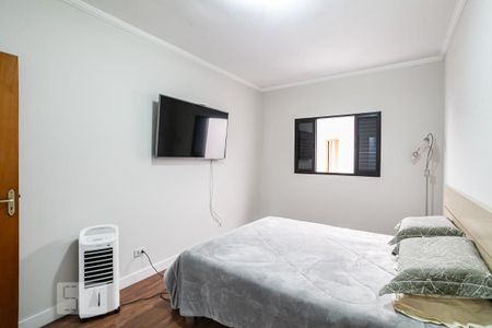 Casa à venda com 197m², 3 quartos e 4 vagas Casa à venda com 197m², 3 quartos e 4 vagasSuíte