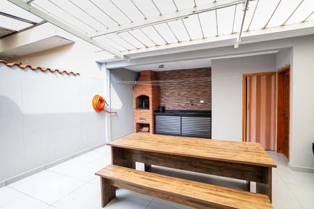 Casa à venda com 197m², 3 quartos e 4 vagas Casa à venda com 197m², 3 quartos e 4 vagasEspaço Gourmet