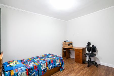 Casa à venda com 197m², 3 quartos e 4 vagas Casa à venda com 197m², 3 quartos e 4 vagasQuarto 3