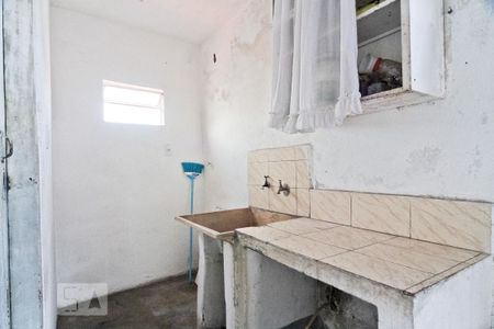 Casa à venda com 280m², 3 quartos e 2 vagas Casa à venda com 280m², 3 quartos e 2 vagasÁrea de Serviço