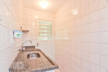 Casa à venda com 280m², 3 quartos e 2 vagas Casa à venda com 280m², 3 quartos e 2 vagasCozinha