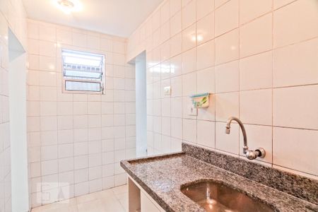 Casa à venda com 280m², 3 quartos e 2 vagas Casa à venda com 280m², 3 quartos e 2 vagasCozinha