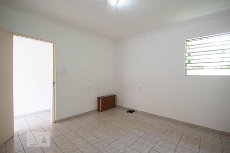 Casa de condomínio à venda com 167m², 2 quartos e 4 vagas Casa de condomínio à venda com 167m², 2 quartos e 4 vagasQuarto 2