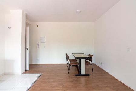 Sala de apartamento para alugar com 2 quartos, 44m² em Presidente Altino, Osasco