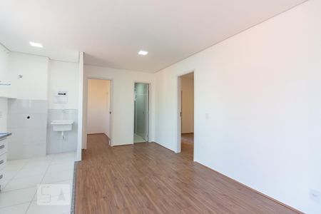 Sala de apartamento para alugar com 1 quarto, 38m² em Presidente Altino, Osasco