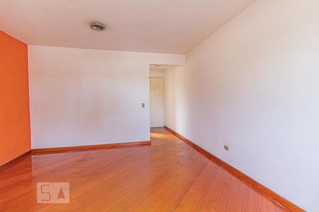 Sala de apartamento para alugar com 3 quartos, 86m² em Guaíra, Curitiba