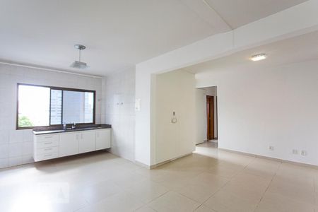 Sala de apartamento para alugar com 3 quartos, 110m² em Santa Maria, Uberlândia