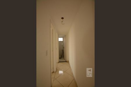 Corredor de apartamento para alugar com 2 quartos, 48m² em Váz Lobo, Rio de Janeiro