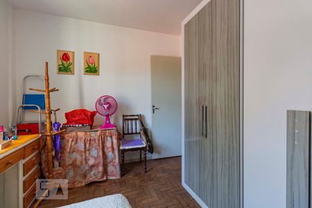 Quarto 1 de apartamento à venda com 2 quartos, 75m² em Petrópolis, Porto Alegre