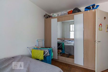 Quarto 2 de apartamento à venda com 2 quartos, 75m² em Petrópolis, Porto Alegre
