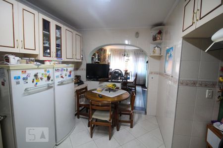 Cozinha de casa à venda com 4 quartos, 200m² em Vila Maria Zélia, São Paulo