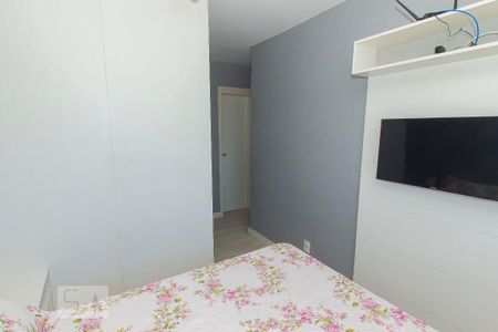 Suíte de apartamento à venda com 3 quartos, 90m² em Vila Ipiranga, Porto Alegre