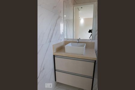 Banheiro de apartamento para alugar com 1 quarto, 36m² em Vila Mendes, São Paulo
