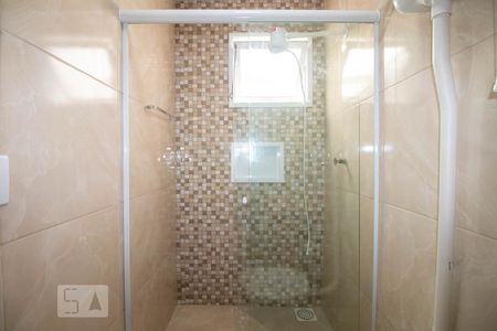 Banheiro de casa para alugar com 1 quarto, 30m² em Vila Jardim, Porto Alegre