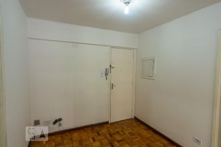 Sala de apartamento para alugar com 2 quartos, 40m² em Brás, São Paulo