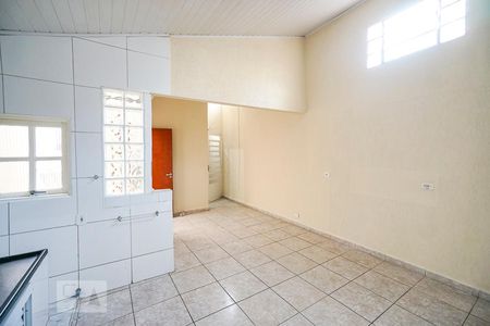 Sala e cozinha de casa para alugar com 1 quarto, 80m² em Mooca, São Paulo