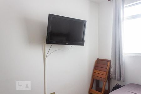 Detalhe sala/quarto de kitnet/studio para alugar com 1 quarto, 25m² em Aviação, Praia Grande