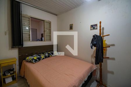 Quarto 2 de casa à venda com 3 quartos, 90m² em Rubem Berta, Porto Alegre