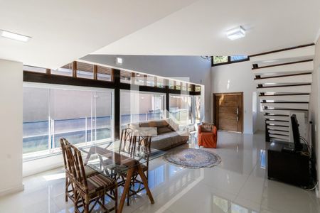 Sala de casa para alugar com 4 quartos, 450m² em Jardim Virgínia, Guarujá