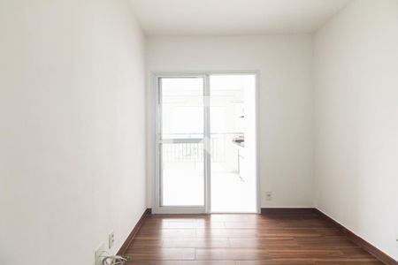 Sala  de apartamento para alugar com 2 quartos, 69m² em Chácara Seis de Outubro, São Paulo