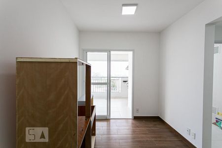 Sala de apartamento para alugar com 2 quartos, 69m² em Chácara Seis de Outubro, São Paulo