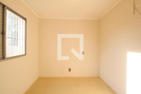 Quarto 1 de apartamento à venda com 2 quartos, 86m² em Vila Marieta, Campinas