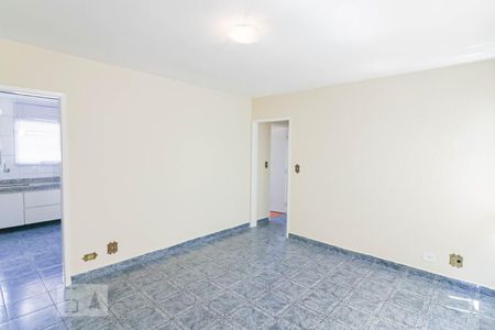 Sala de apartamento para alugar com 3 quartos, 64m² em Caxingui, São Paulo