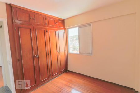 Quarto 1 de apartamento para alugar com 3 quartos, 64m² em Caxingui, São Paulo