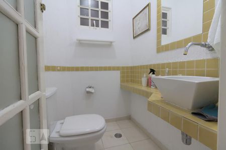 Lavabo de casa à venda com 3 quartos, 140m² em Perdizes, São Paulo