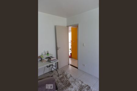 Quarto 1 de apartamento para alugar com 2 quartos, 57m² em Parque Rincão, Cotia
