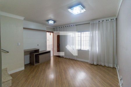 Casa para alugar com 150m², 2 quartos e 3 vagasSala