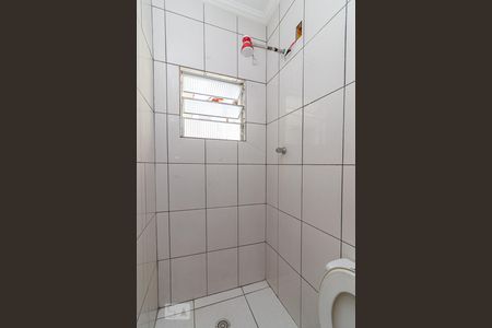 Banheiro de casa para alugar com 1 quarto, 75m² em Jardim Tietê, São Paulo