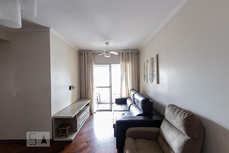 Sala de apartamento à venda com 2 quartos, 57m² em Vila Azevedo, São Paulo