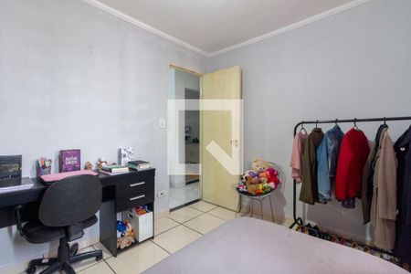 Quarto 1 de apartamento para alugar com 2 quartos, 46m² em Conjunto Residencial José Bonifácio, São Paulo