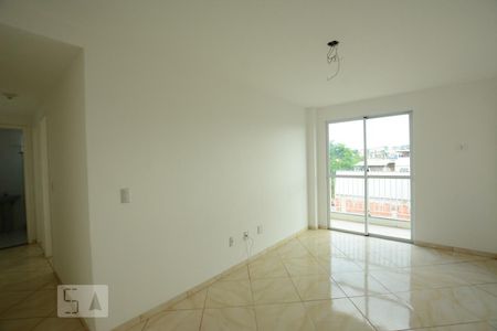 Sala de apartamento para alugar com 2 quartos, 51m² em Cordovil, Rio de Janeiro