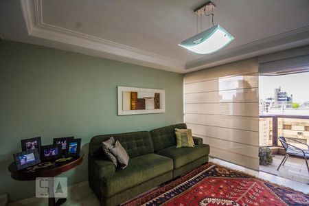 Sala de apartamento à venda com 4 quartos, 148m² em Cambuí, Campinas