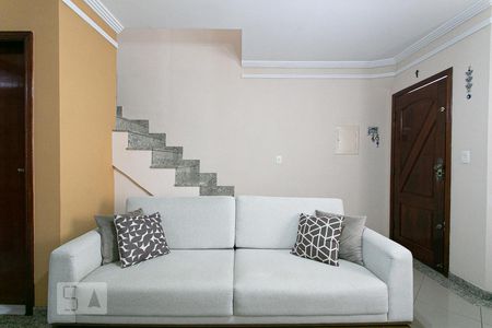 Sala de casa à venda com 3 quartos, 92m² em Vila Invernada, São Paulo