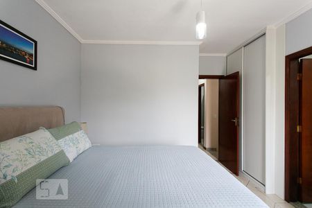 Suíte de casa à venda com 3 quartos, 92m² em Vila Invernada, São Paulo