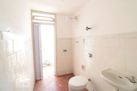 Banheiro de kitnet/studio para alugar com 1 quarto, 37m² em Brás, São Paulo