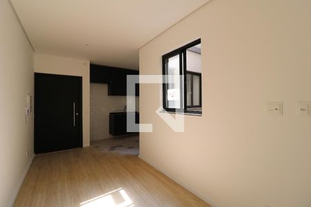 Sala de apartamento para alugar com 2 quartos, 50m² em Jardim Ocara, Santo André