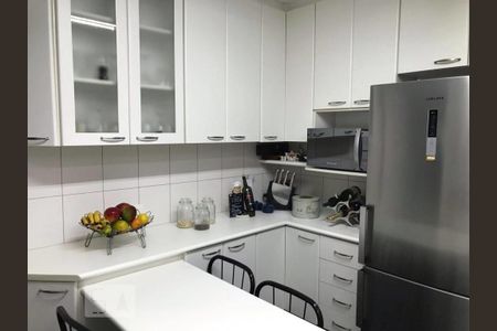 Cozinha de casa à venda com 3 quartos, 110m² em Vila Constança, São Paulo